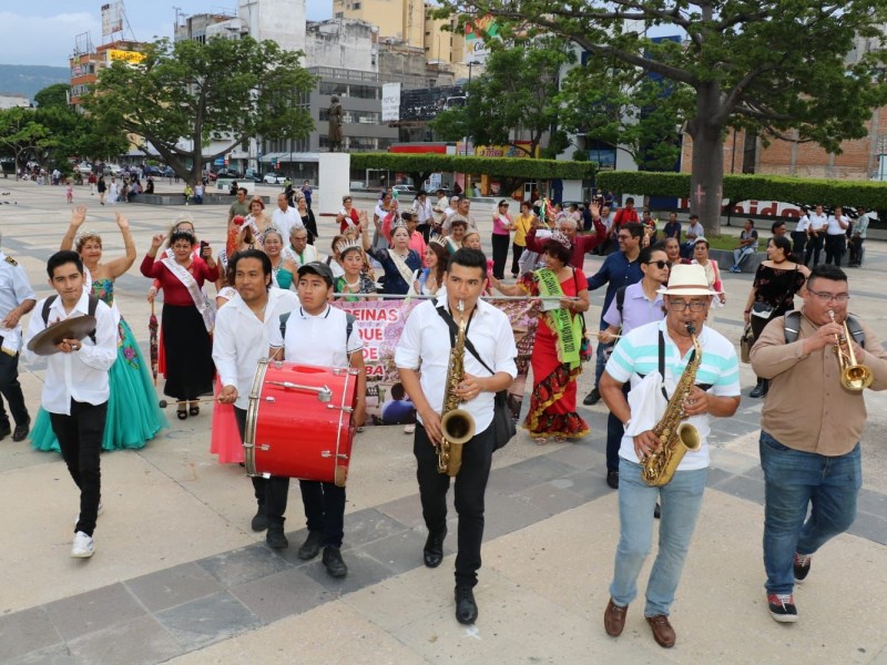 Tardes de marimba se trasladan al parque central