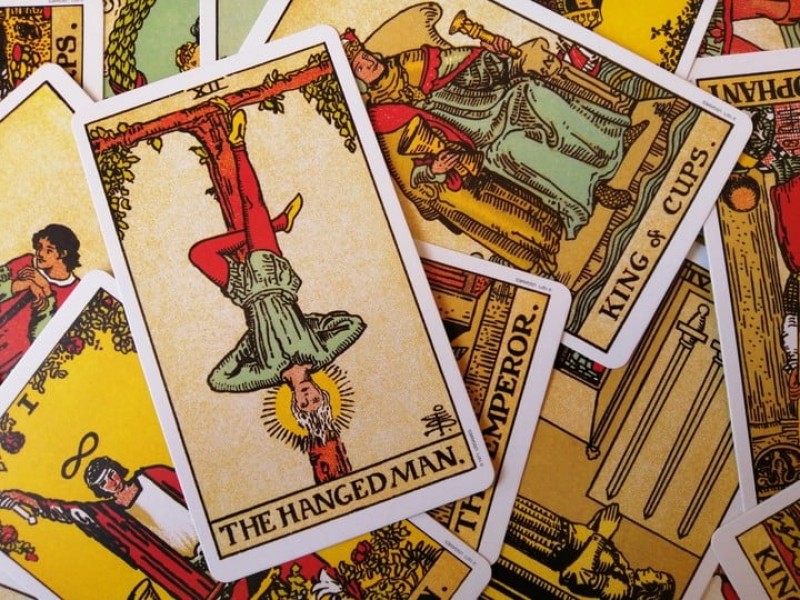 Tarot el oráculo a través de las cartas