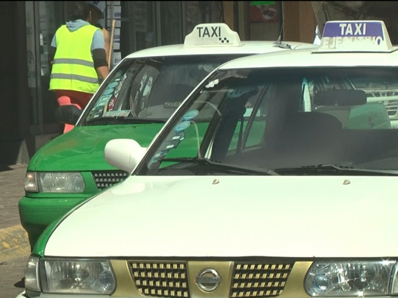 Taxis cobran más en Navidad y Año Nuevo
