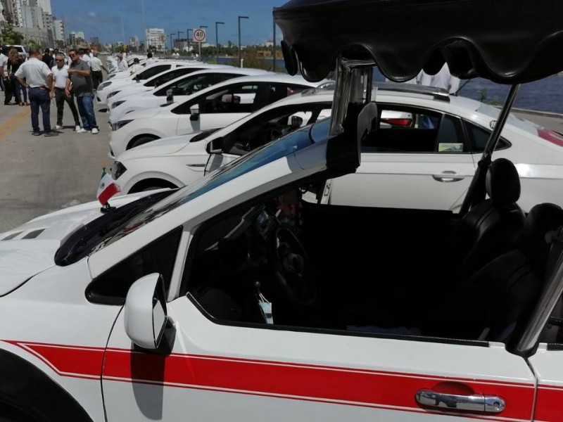 Taxis Rojos celebra “buena racha” durante vacaciones de verano