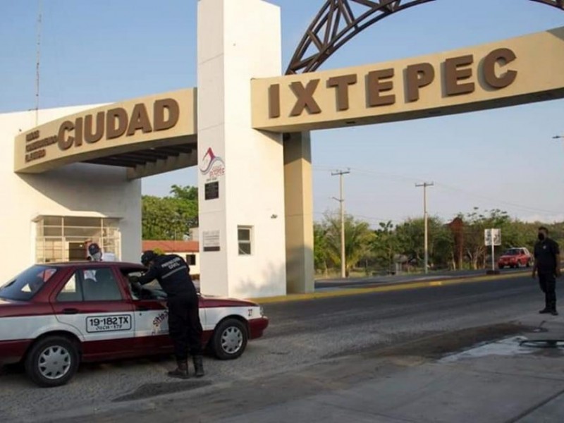 Taxista pierde la vida, tras prenderse fuego en Ixtepec