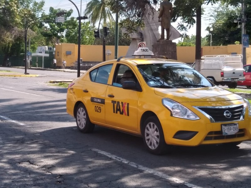 Taxista solicitan a Movilidad aumento de $5 pesos a tarifas