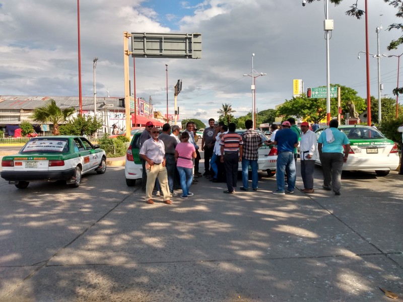 Taxistas de Juchitán iniciarán marcha a Oaxaca
