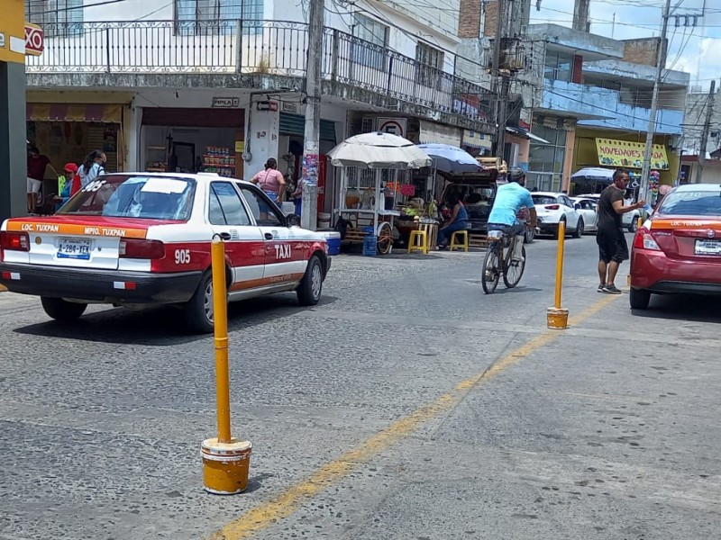 Taxistas de Tuxpan se dicen agobiados por precio de gasolina