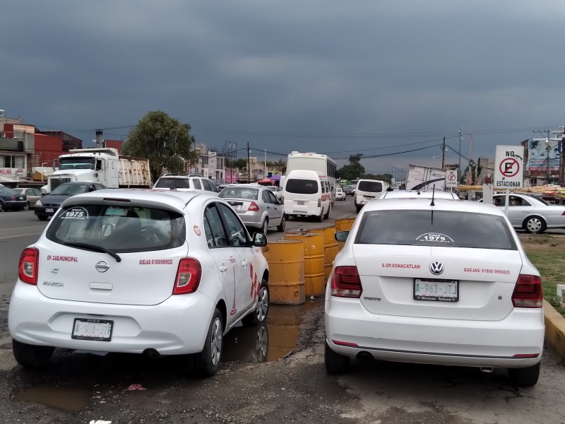Taxistas denuncian aumento de asaltos en Xonacatlán