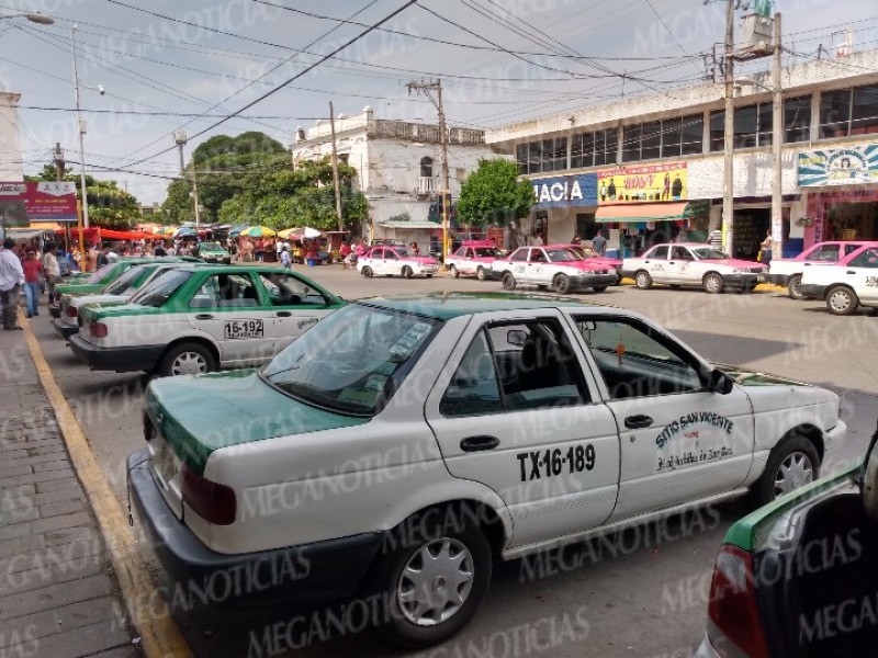 Taxistas preparan marcha a la ciudad de Oaxaca
