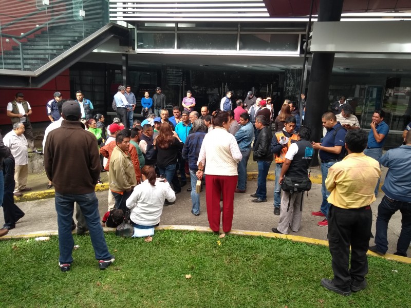 Taxistas reclamaron a Transporte por multas y tarjetones