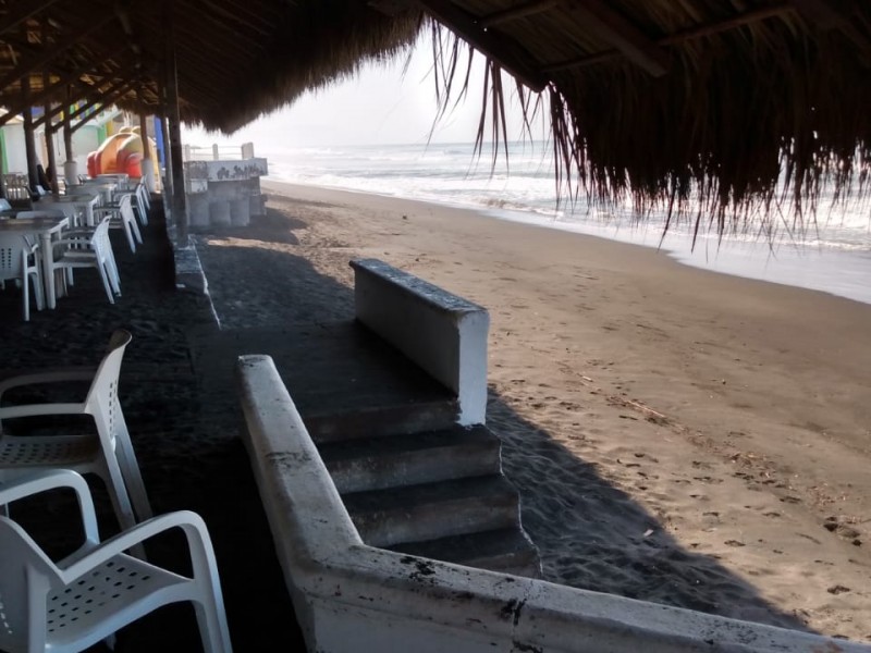 Tecomán, sin determinar nuevo cierre de playas; analizan nuevas estrategias