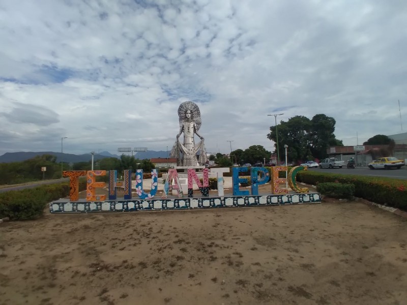 Tehuantepec pasa al semáforo epidemiológico color amarillo