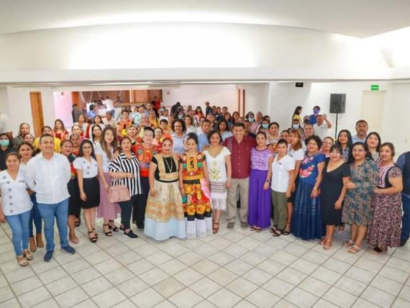 Tehuantepec sede del Encuentro Estatal de Presidentes Municipales del DIF