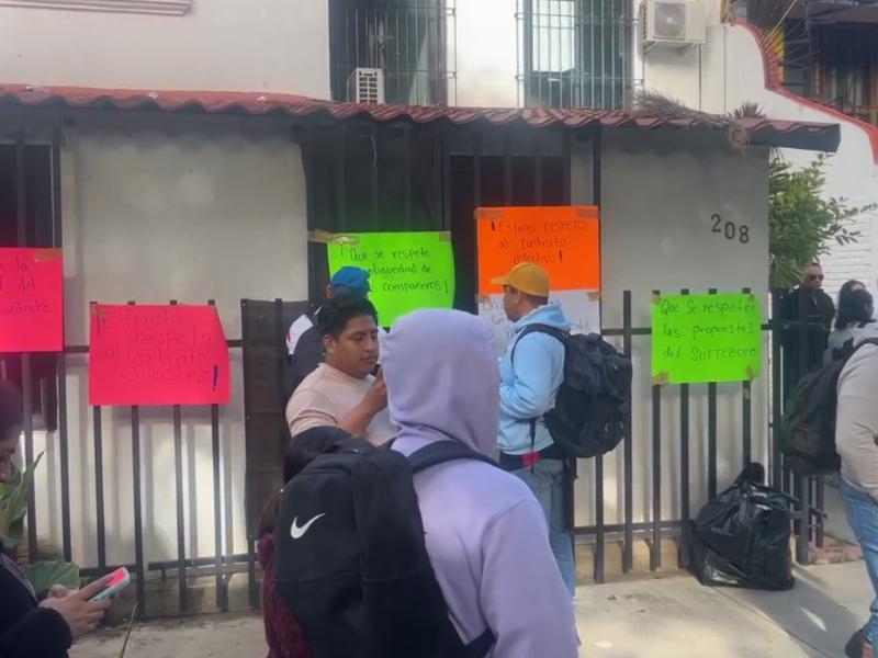 Telebachilleratos de Oaxaca protestan por recortes y reducción de horas docentes