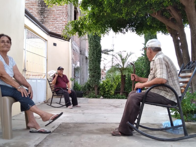 Temen enfermar del Covid-19 y del Dengue a la vez