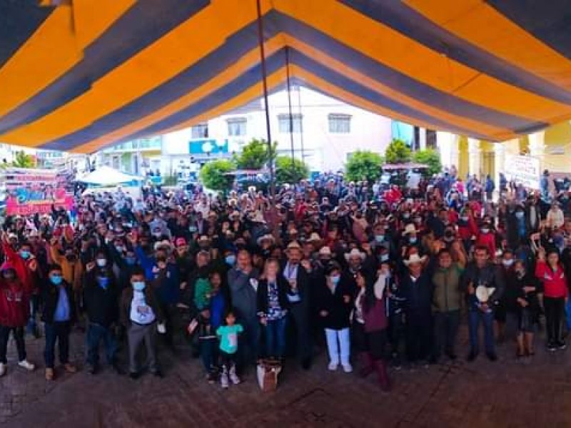 Temen pobladores de Coyomeapan represiones durante toma de protesta