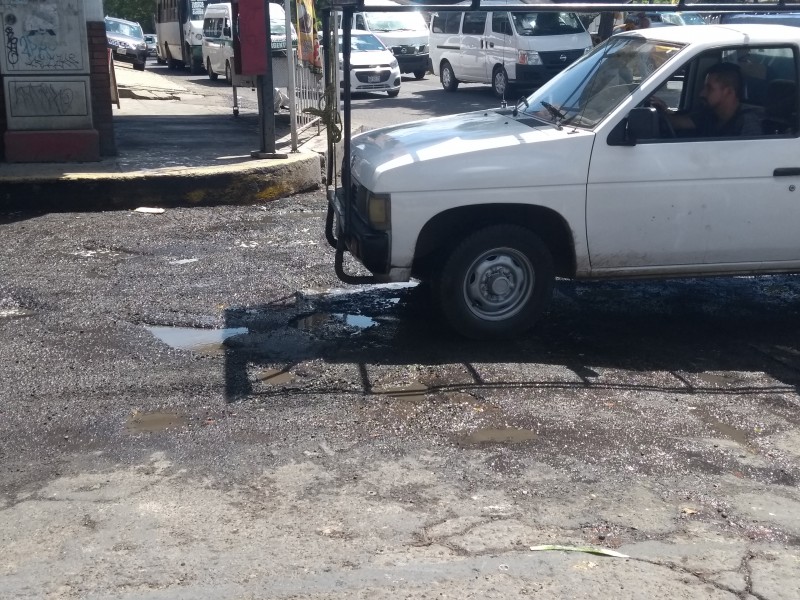 Temporada de lluvias perjudica jornada de bacheo