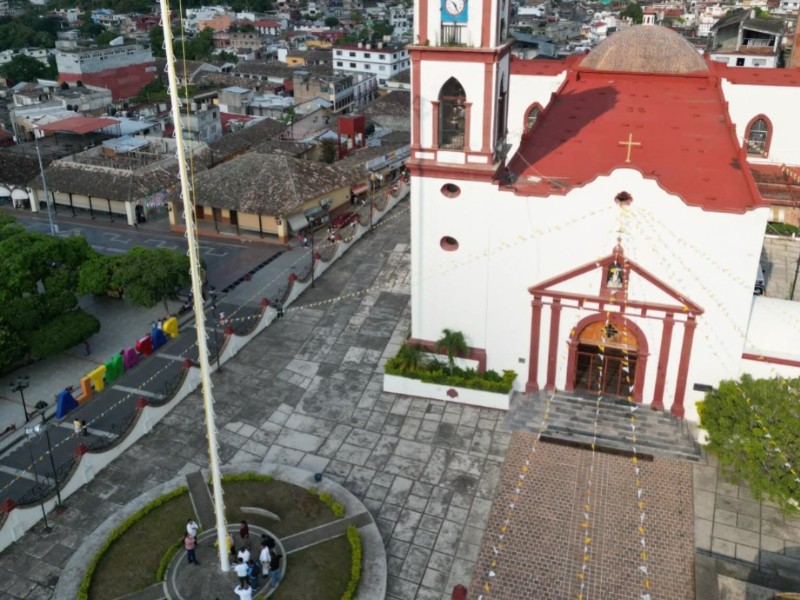 Temporalmente suspenden ritual de voladores en Papantla
