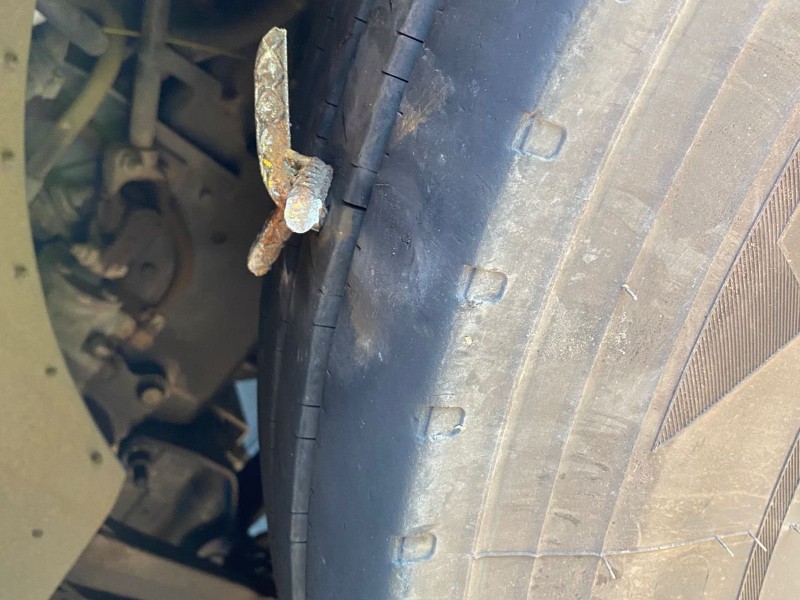 ¡Tenga cuidado! Ponchallantas detectados en las carreteras de Nayarit, viaje con precaución