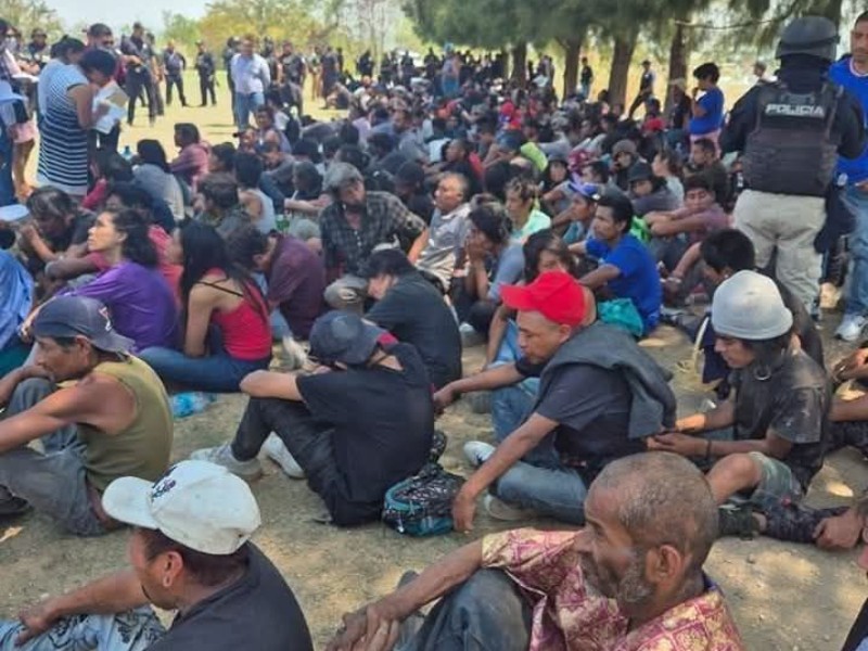 Tensión en Zimatlán: pobladores exigen retiro inmediato de reubicados