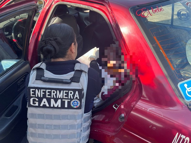 Tepic: Mujer dio a luz en un taxi