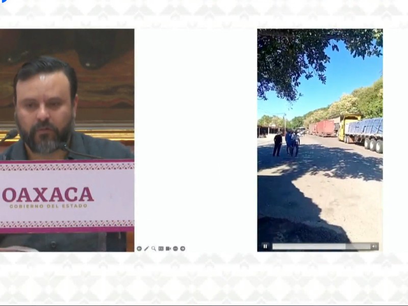 Termina bloqueo en Santiago Astata, libre la carretera Costera 200