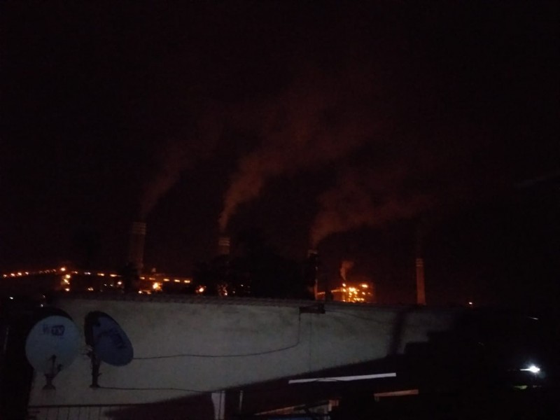 Termoeléctrica de Petacalco sigue generando contaminación, señalan pobladores