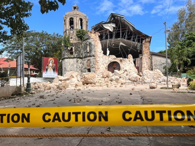 Terremoto de 6.9 en Filipinas deja 69 muertos y devastación