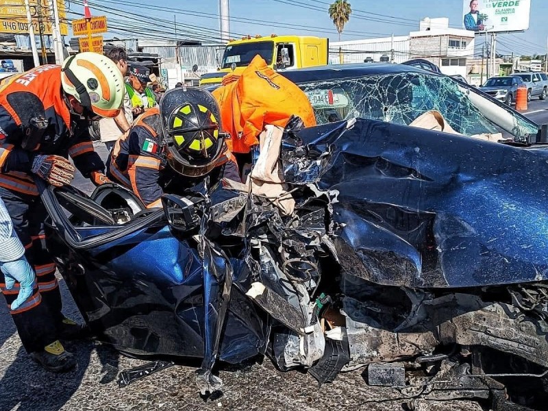 Terrible accidente deja 4 heridos en la carretera 57