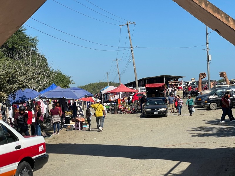 Tianguis Bicentenario lleno este fin de semana