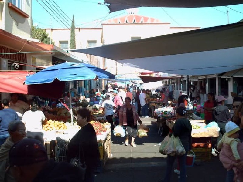 Tianguis de Tangancícuaro se reubica para mejorar la movilidad