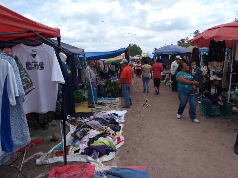 Tianguistas no regresarán a la calle Sol