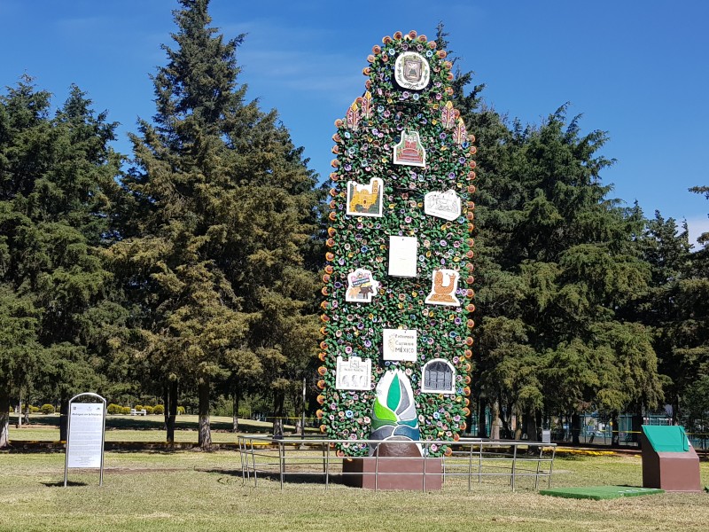 Tiene Metepec el Árbol de la Vida másgrande