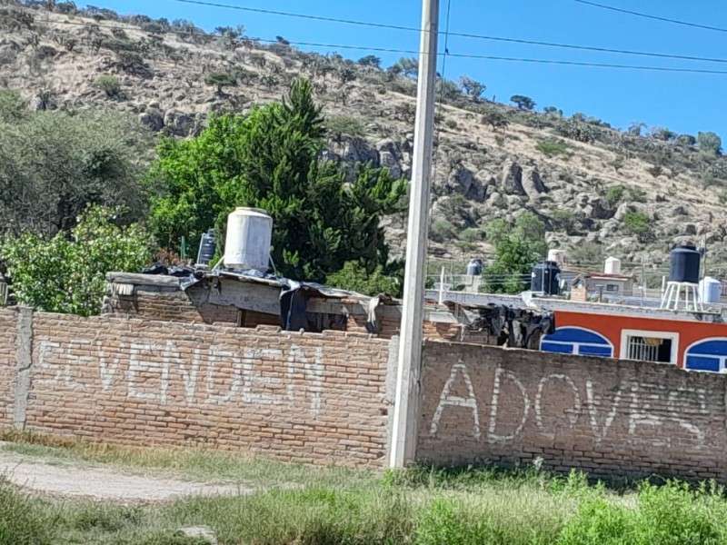 Tinacos de asbesto en los poblados, aún existen