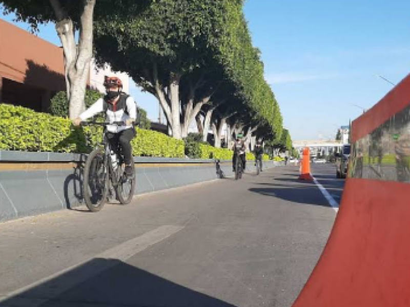 Tiro de gracias al comercio del BALM por ciclovía: Taxistas.