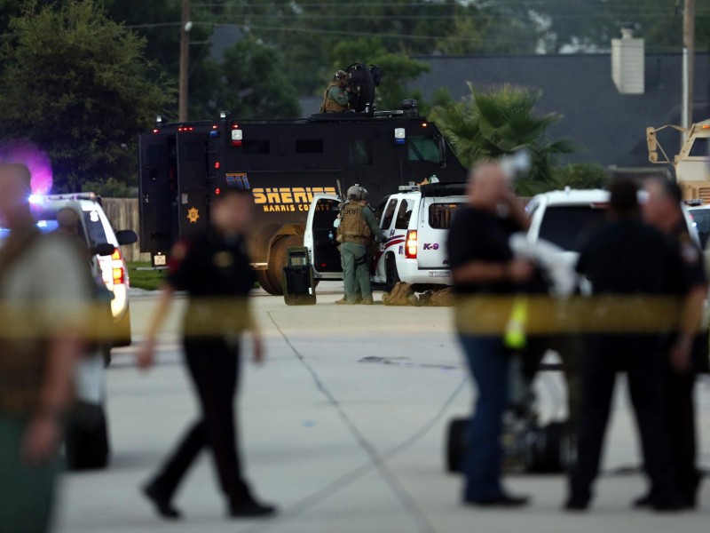 Tiroteo deja varios muertos en un centro comercial de Texas