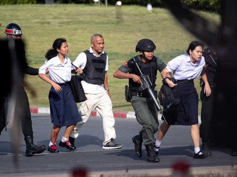 Tiroteo en Tailandia deja 27 muertos