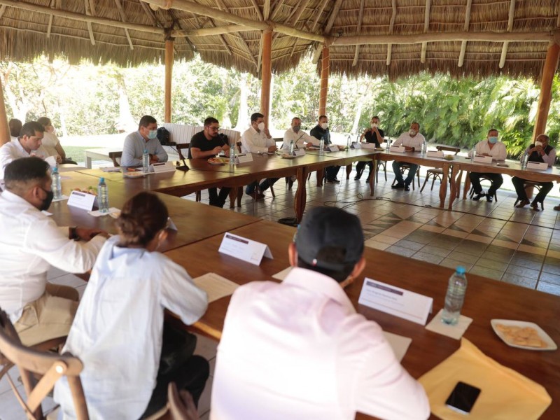 Titular de la SEDATU se reunió con alcaldes de Nayarit