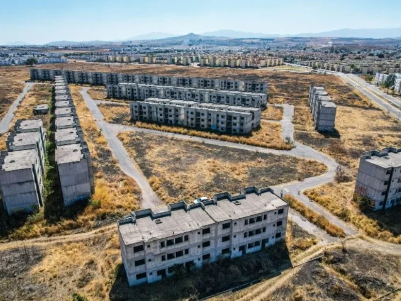 Tlajomulco presenta plan pionero para recuperar 10 mil viviendas abandonadas
