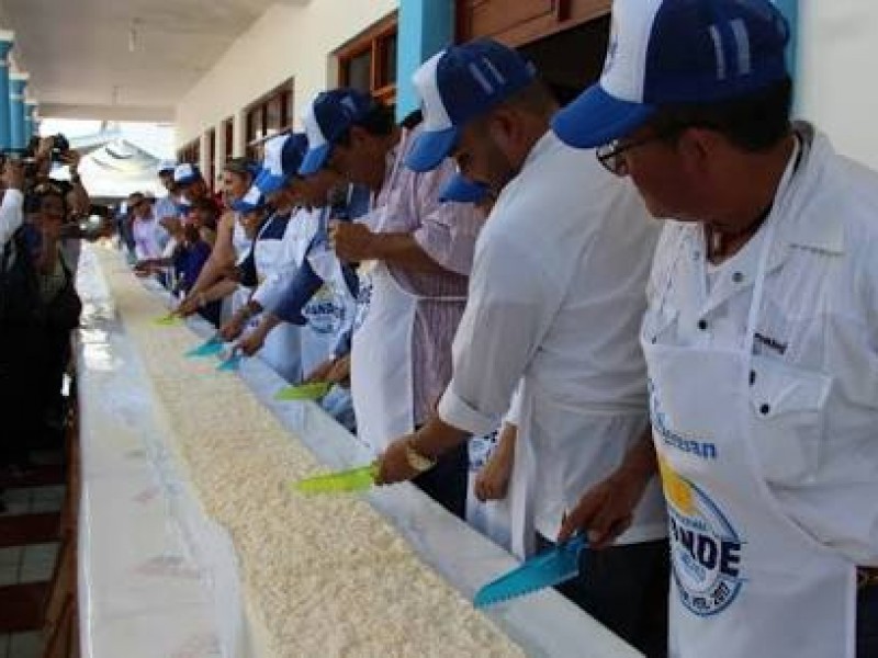 Tlalixcoyan realizará el queso más grande de México