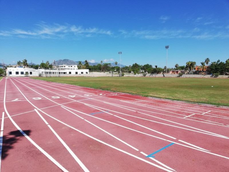 Todas las unidades deportivas del Estado presentan daños: INSUDE