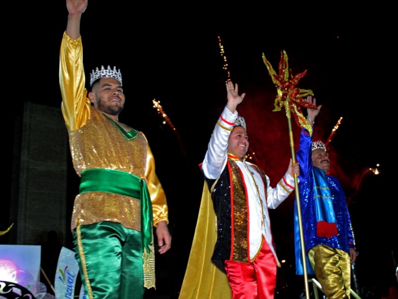 Todo listo para Desfile de Carros Alegóricos