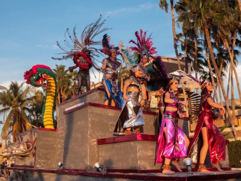 Todo un éxito el tradicional desfile del carnaval 2020