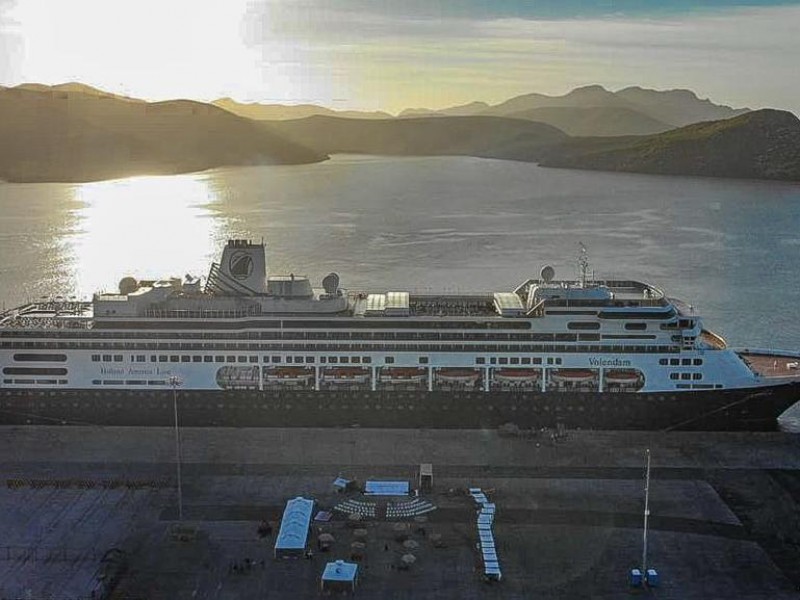 Todo un éxito llegada de crucero Volendam a Topolobampo