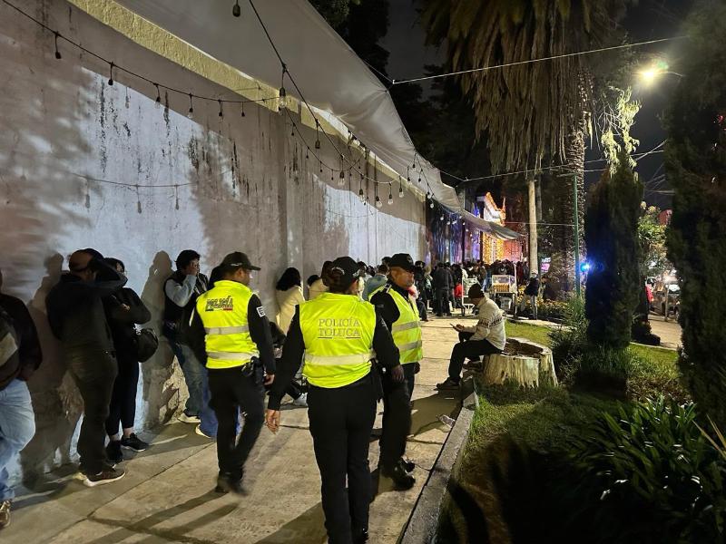 Toluca vigilará 38 panteones con 500 elementos durante Día de Muertos
