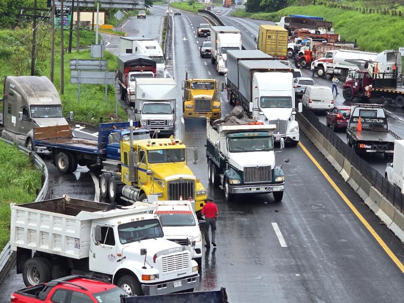 ¡Toma precauciones! Transportistas realizarán paro en Veracruz el próximo lunes
