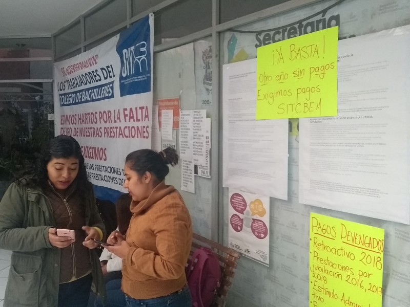 Toma SITCBEM oficinas de rentas en Michoacán