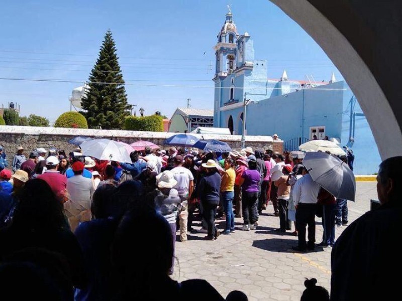 Toman pobladores presidencia auxiliar de San Lorenzo Almecatla