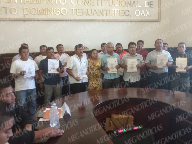 Toman protesta agentes municipales de Tehuantepec