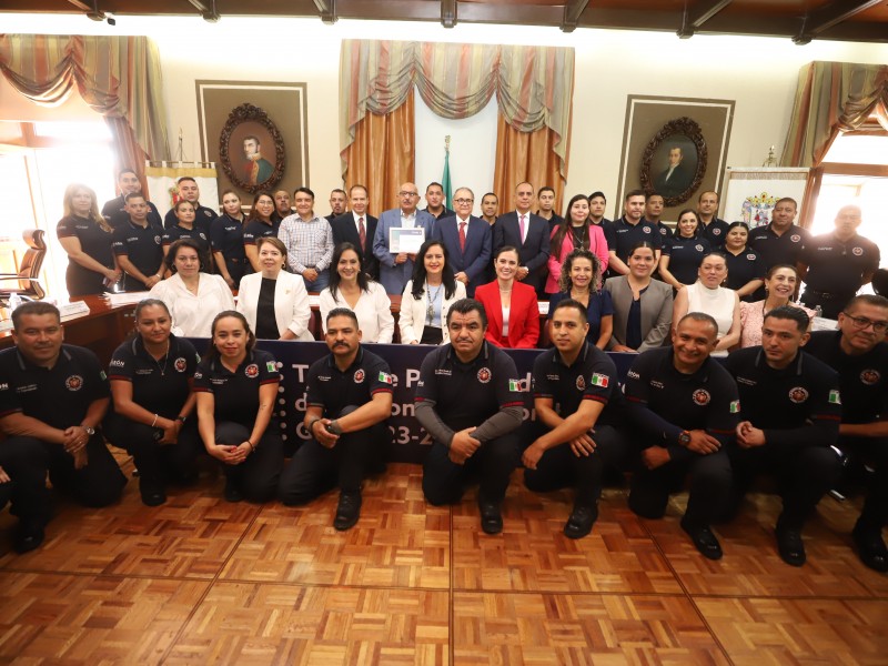 Toman protesta al nuevo Patronato de Bomberos