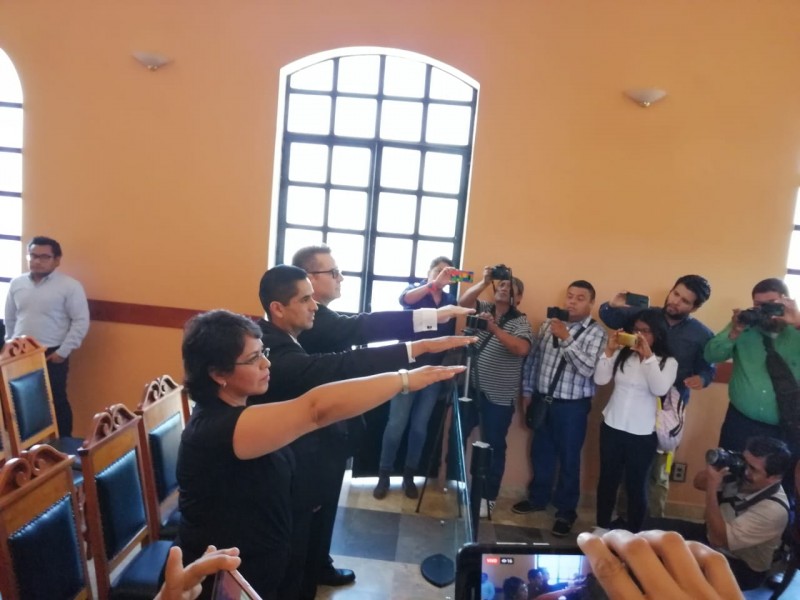 Toman protesta nuevos funcionarios del ayuntamiento de Tehuacán