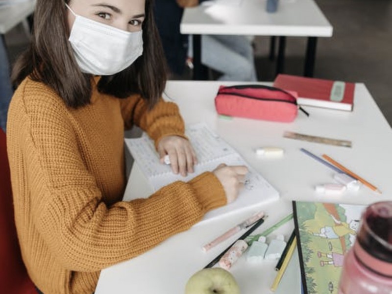 Tomar medidas sanitarias adecuadas para regreso a clases seguro