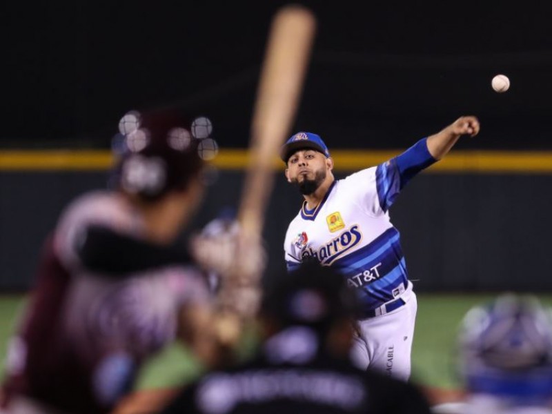 Tomateros cortan racha de Charros